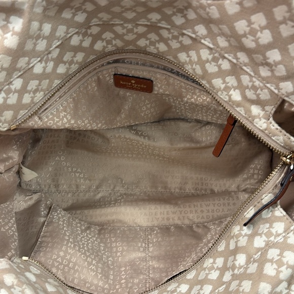 Kate Spade New York STEVIE Classic Leather Trimmed Shoulder Bag - Picture 12 of 16